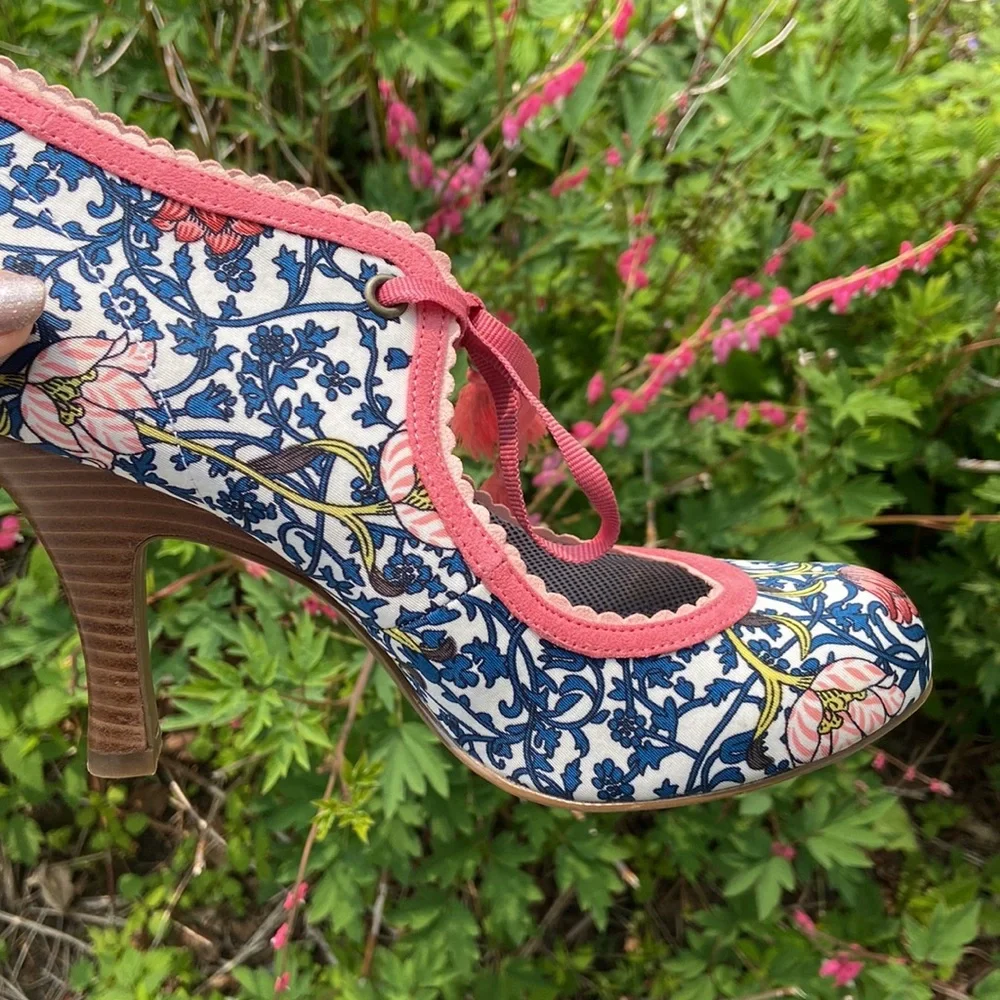 Ruby Shoo Willow ModCloth Floral Tassel Tie Heel Shoes Women’s Size 9 - Picture 11 of 12